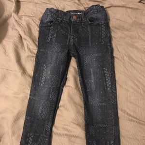 Toddler skinny jeans